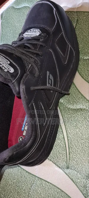 Skechers Work Relaxed Fit Dighton Sr: My New Work Shoes