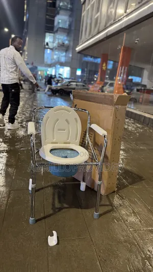 Photo - Toilet Chair口toilet Chair手toilet Chair手toilet Chair 田toilet Chair田toil