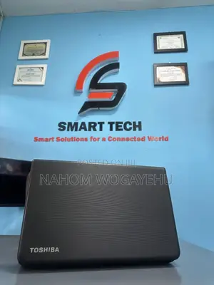 Laptop Toshiba Satellite C55 4GB Intel Core I3 HDD 320GB