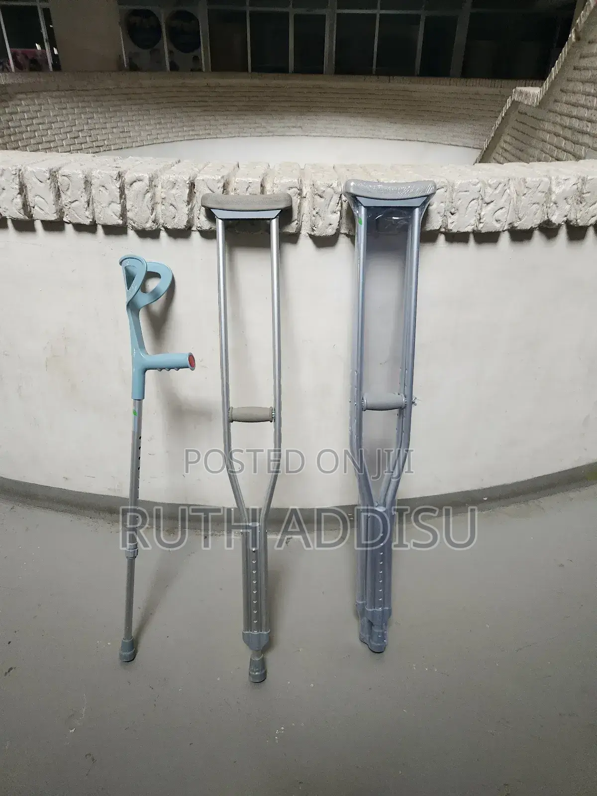 Crutches Axillary Bilateral Crutches鳵不new Medical Crutches Axillary
