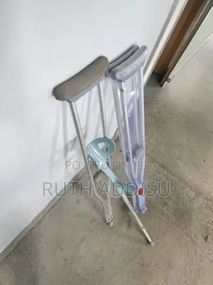 Axillary Bilateral Crutches胺曾axillary Bilateral Crutches旯好crutches New