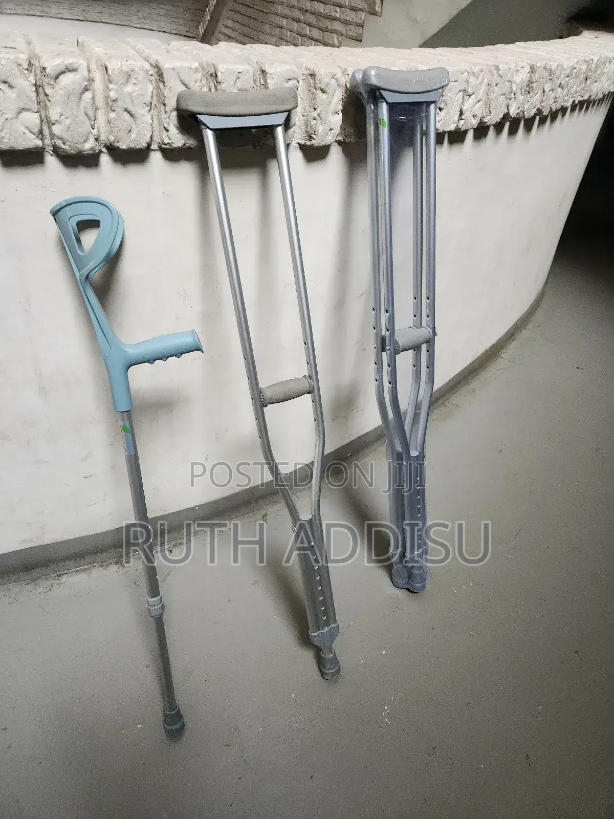 Elbow Nd Axillary Bilateral Crutches𣋡了crutches晁啊crutches色素crutches