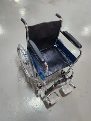 Foldable Wheelchair㫵我medical Almunium Wheelchair旯了wheelchair New