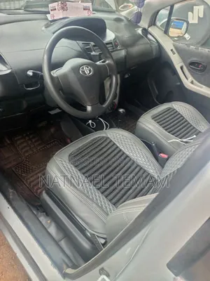 Toyota Yaris 2009 Silver