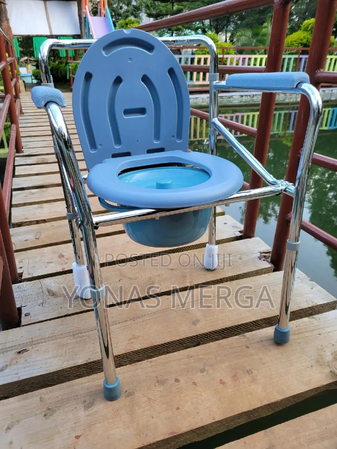 Commode Chair/Cleaning Sanitising of the Toilet Frame Is Quick Easy.