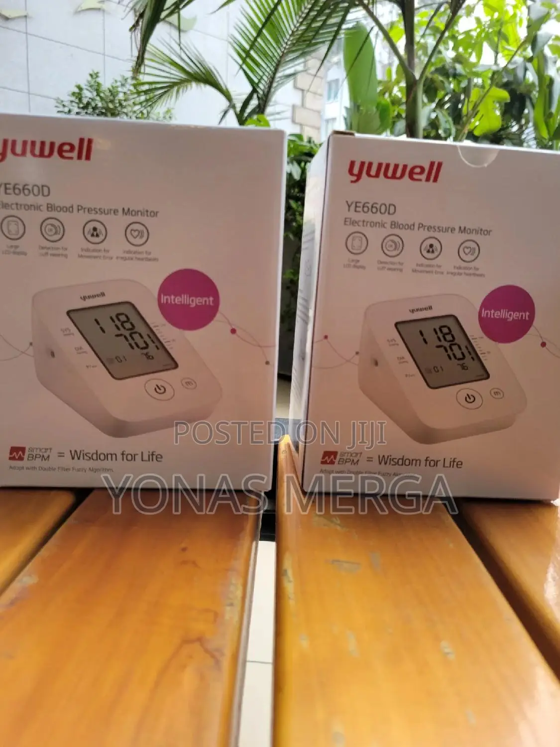 High Quality部來blood Pressure Monitor嶱፰built-in Rechargeable Battery