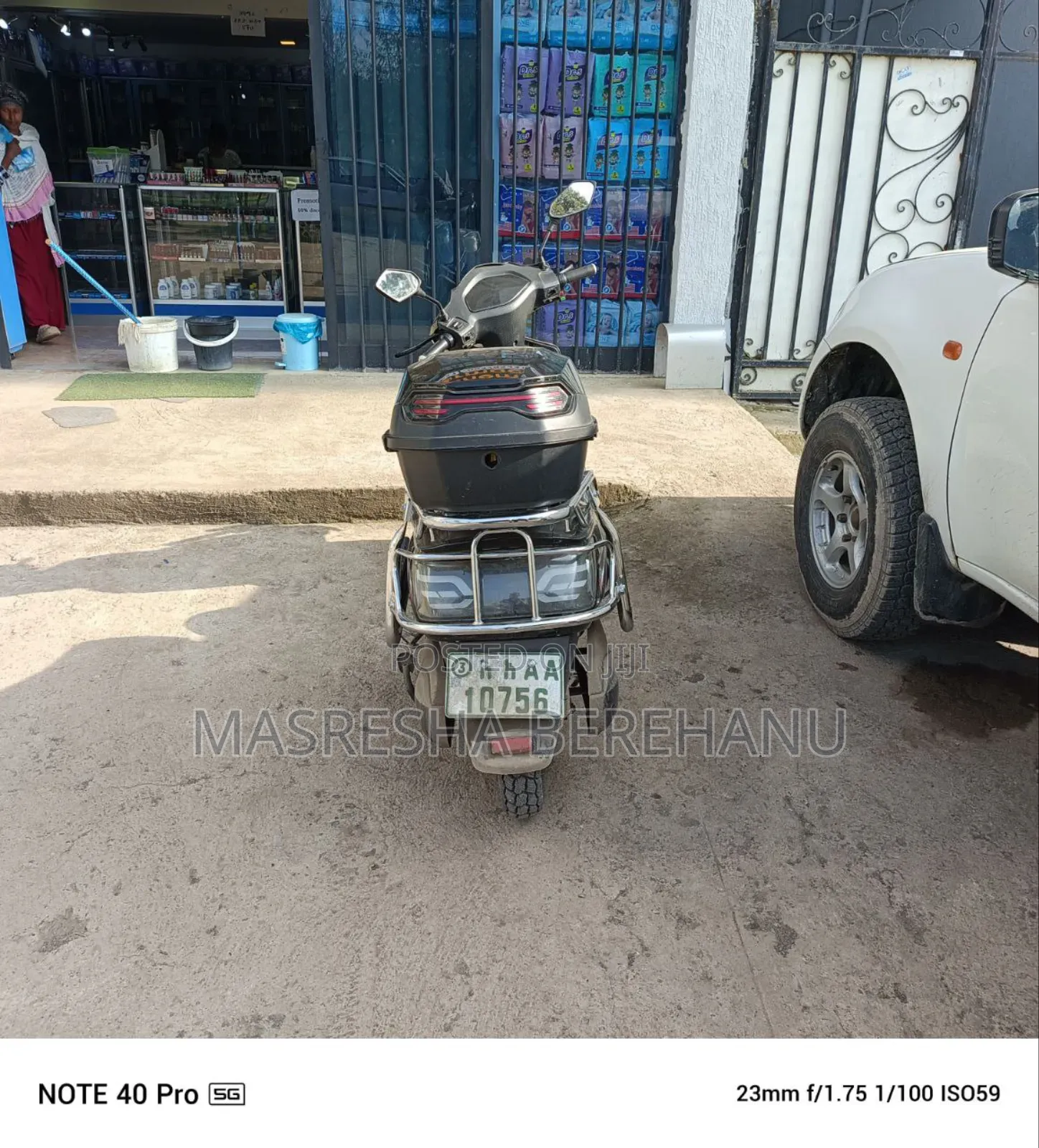 TVS King Cargo 2023 Silver