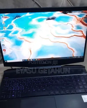 New Laptop HP Pavilion 15 8GB Intel Core I5 SSD 256GB