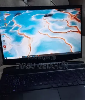 New Laptop HP Pavilion 15 8GB Intel Core I5 SSD 256GB