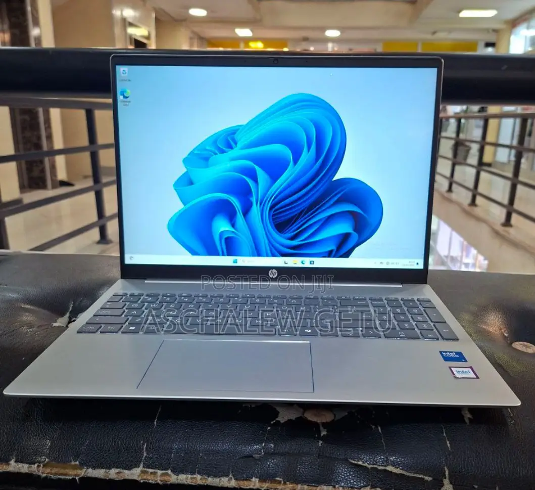 New Laptop HP Pavilion 15 16GB Intel Core 5 SSD 512GB