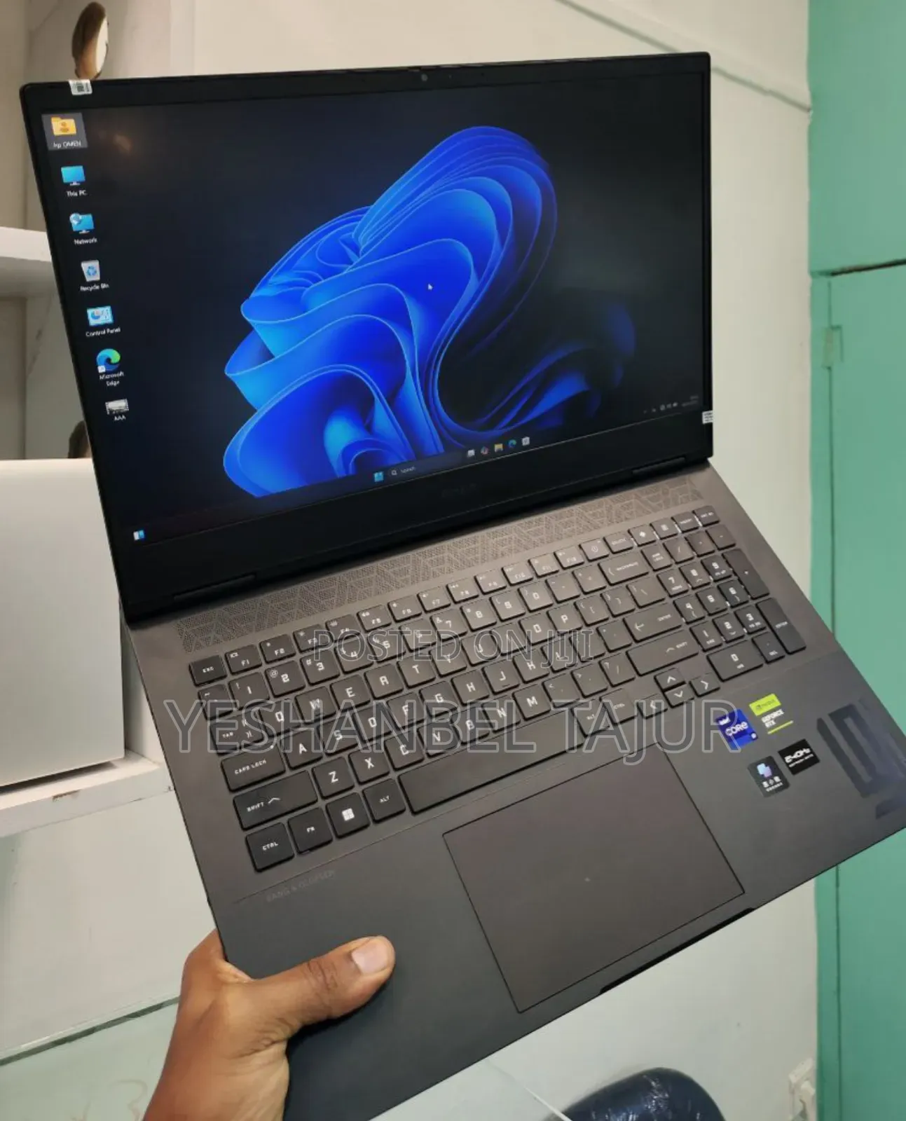 New Laptop HP Omen 15 16GB Intel Core I9 SSD 1T