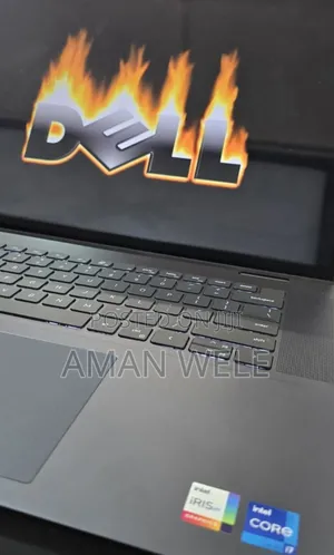 New Laptop Dell Inspiron 2100 16GB Intel Core I7 SSD 1T