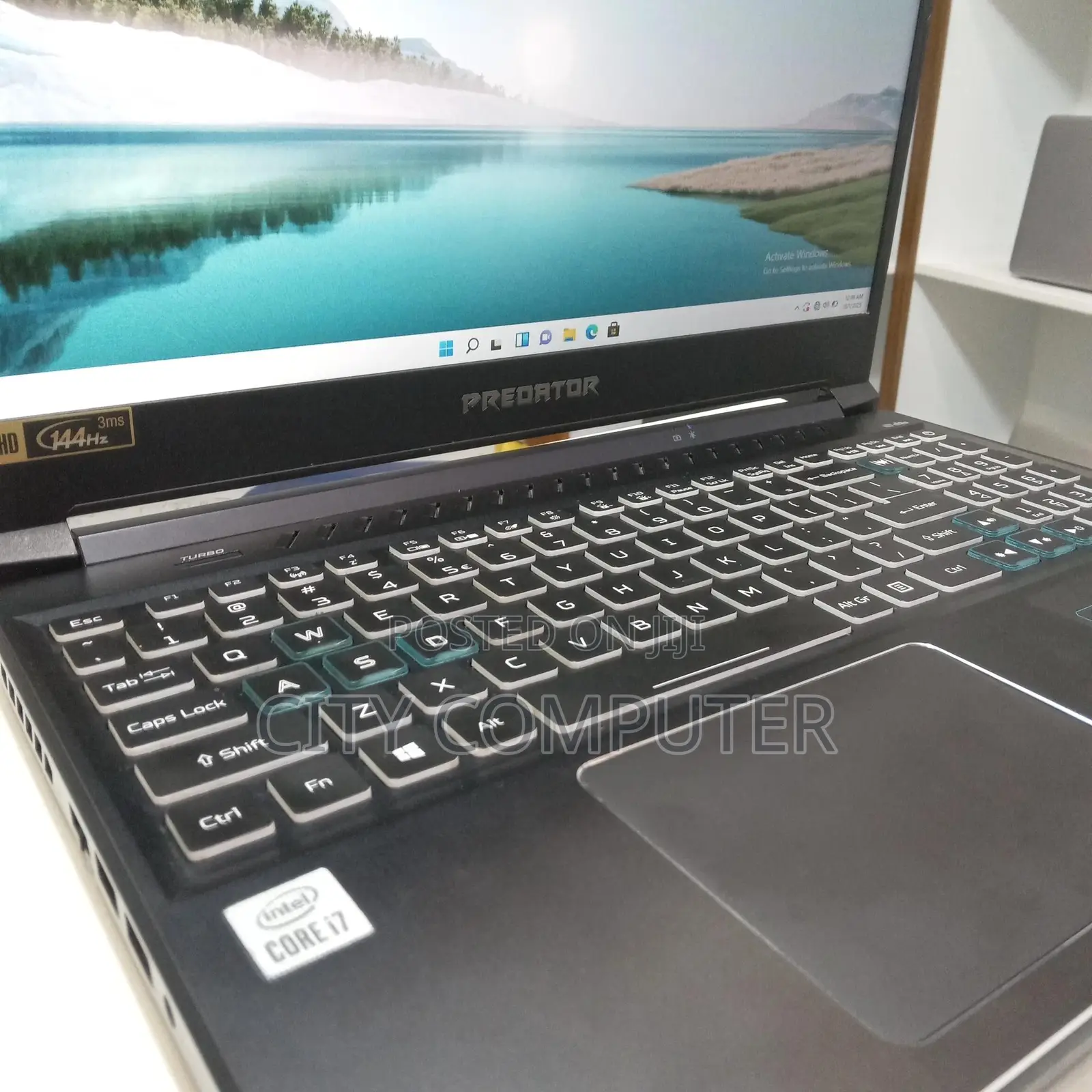 New Laptop Acer Predator Helios 300 16GB Intel Core I7 SSD 1T