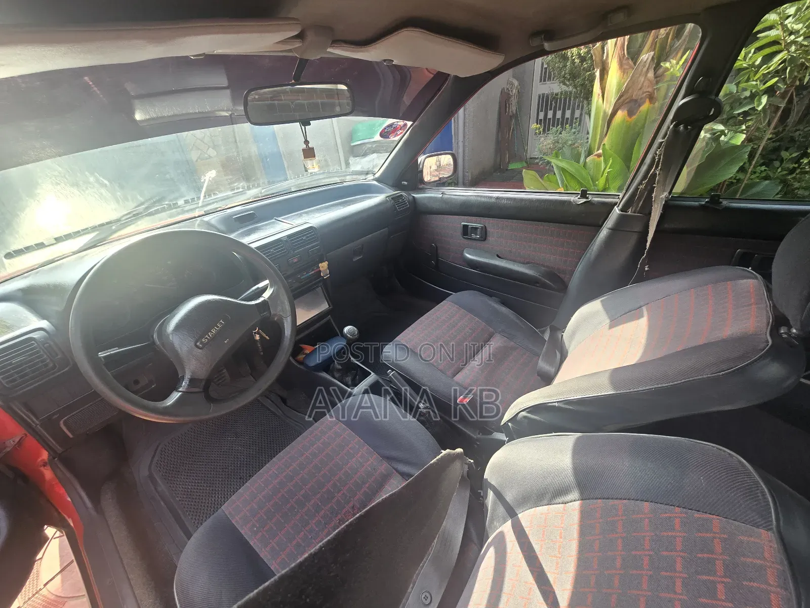 Toyota Starlet 1990 Red