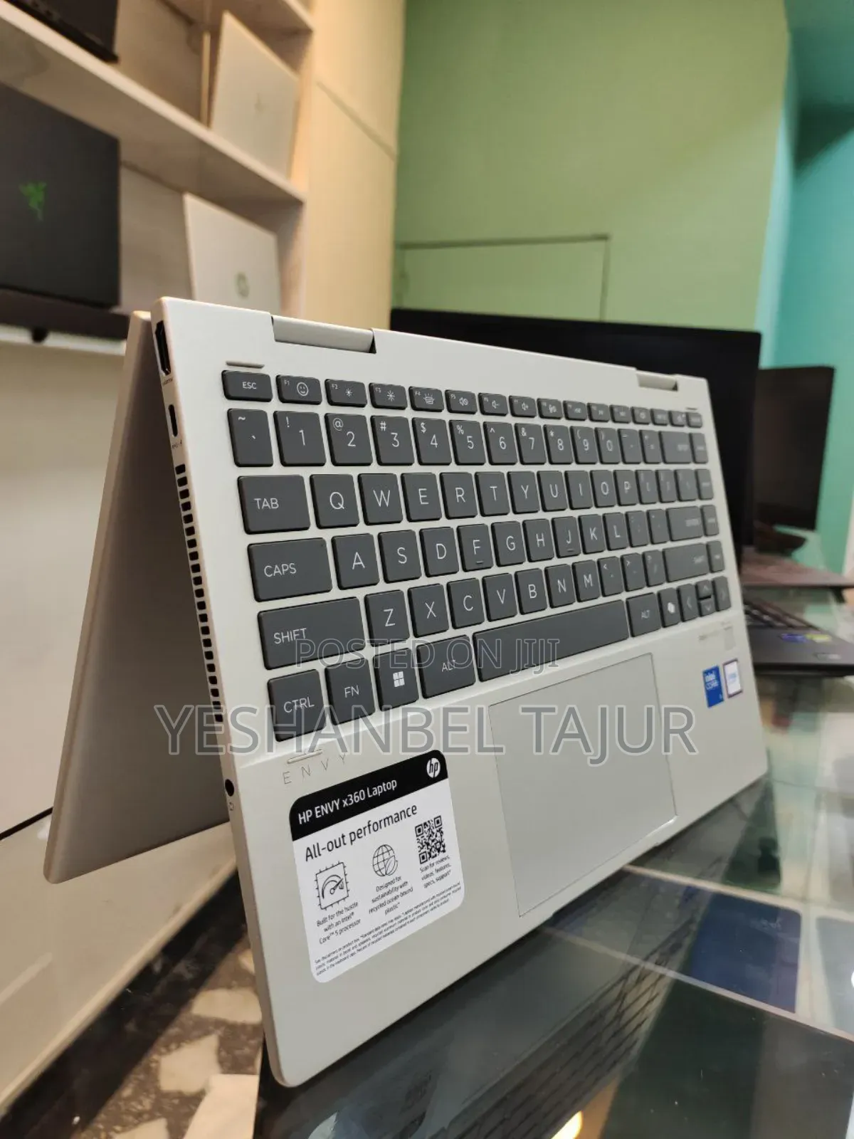 New Laptop HP Envy X360 8GB Intel Core I5 SSD 512GB