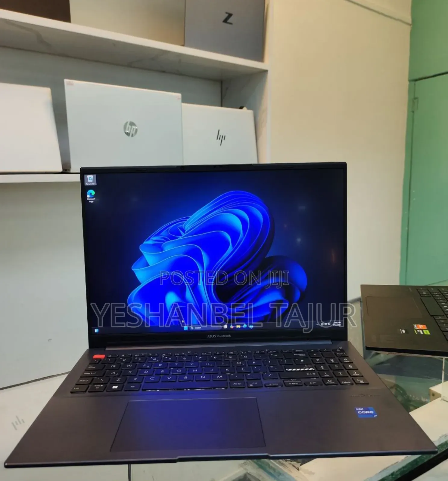 New Laptop Asus VivoBook F512DA 20GB Intel Core I7 SSD 512GB