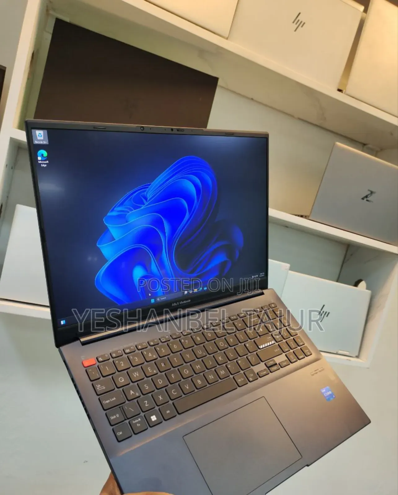 New Laptop Asus VivoBook F512DA 20GB Intel Core I7 SSD 512GB