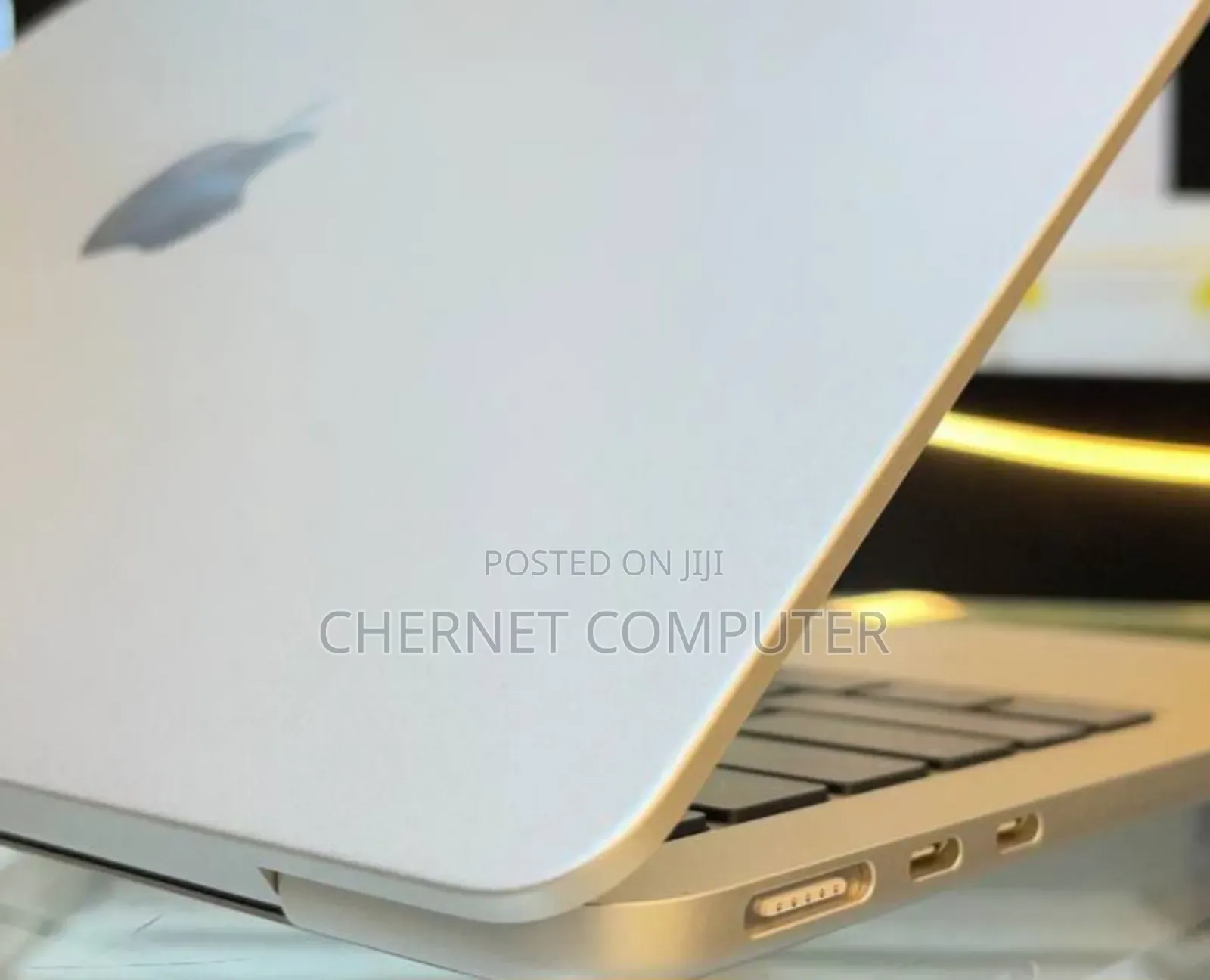 Laptop Apple MacBook Air 2023 M2 8GB SSD 256GB