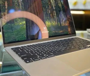 Laptop Apple MacBook Air 2023 M2 8GB SSD 256GB