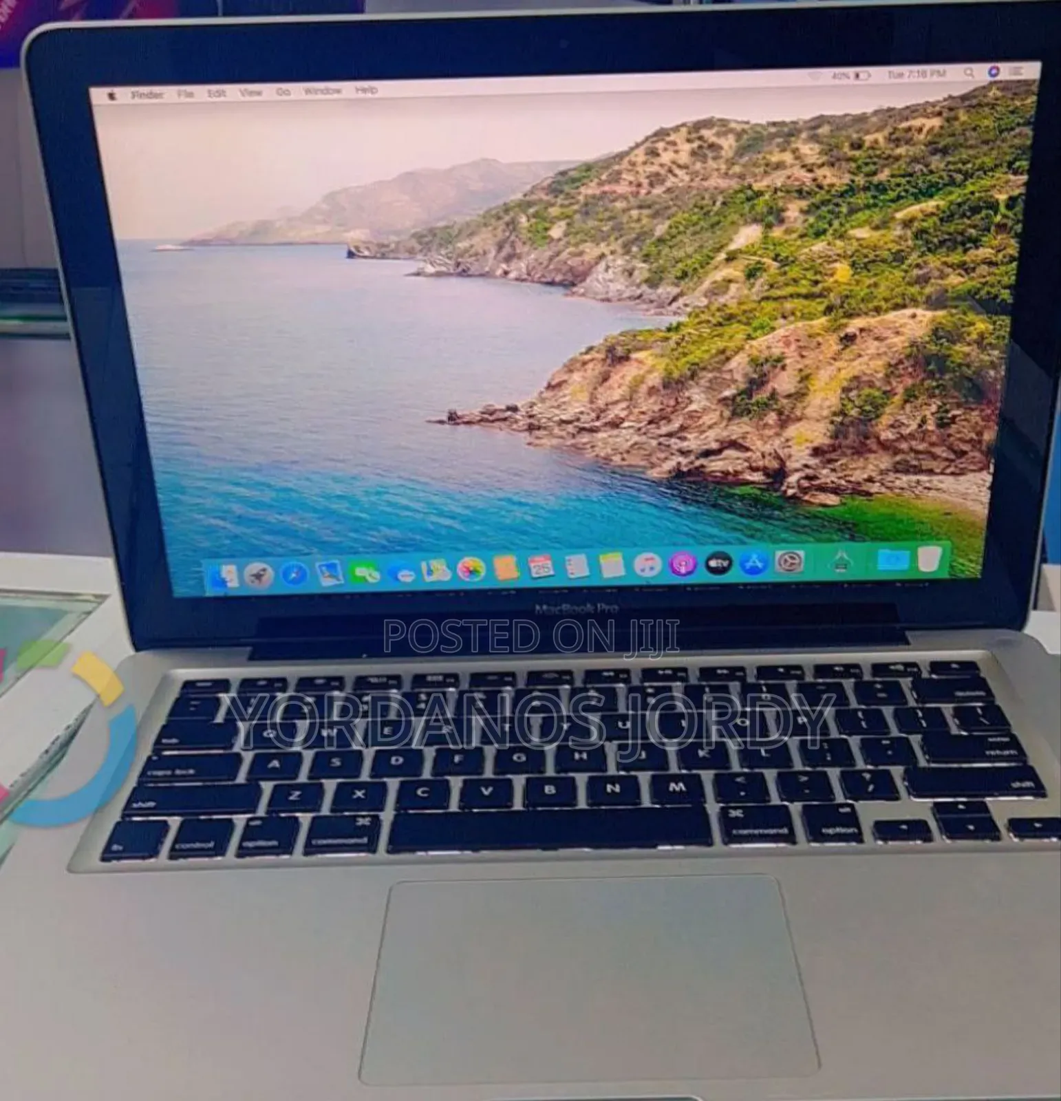 New Laptop Apple MacBook Pro 2018 8GB Intel Core I5 SSD 1T