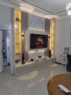 ውብ እና ማራኪ ቲቪ ስታንዶች