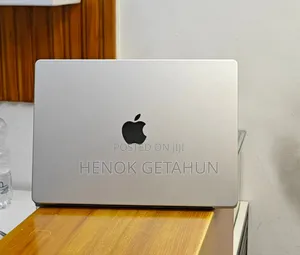 New Laptop Apple MacBook Pro M1 16GB Apple M1 SSD 1T