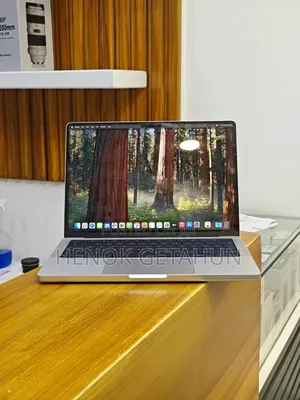 New Laptop Apple MacBook Pro M1 16GB Apple M1 SSD 1T