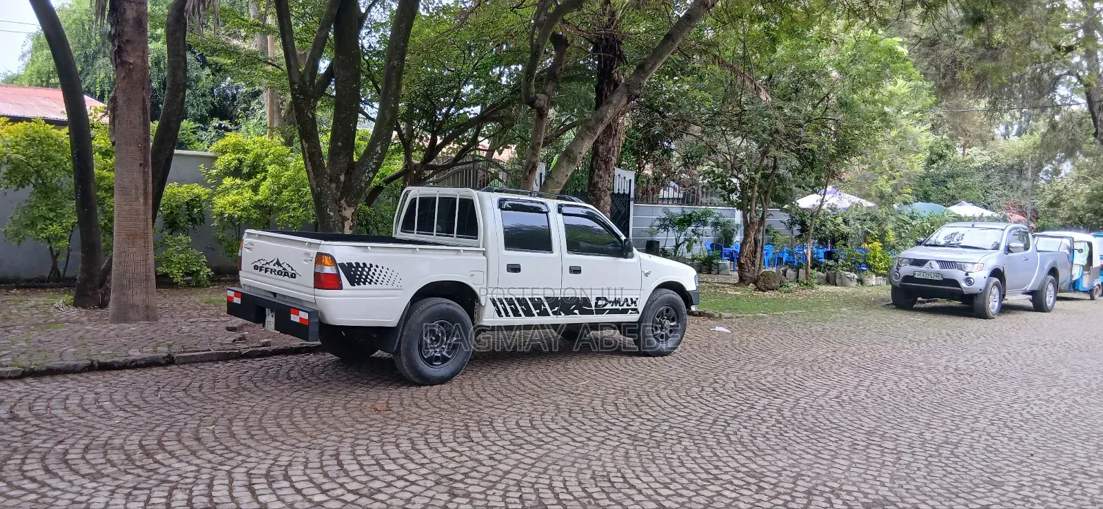 Isuzu Trooper 2001 White
