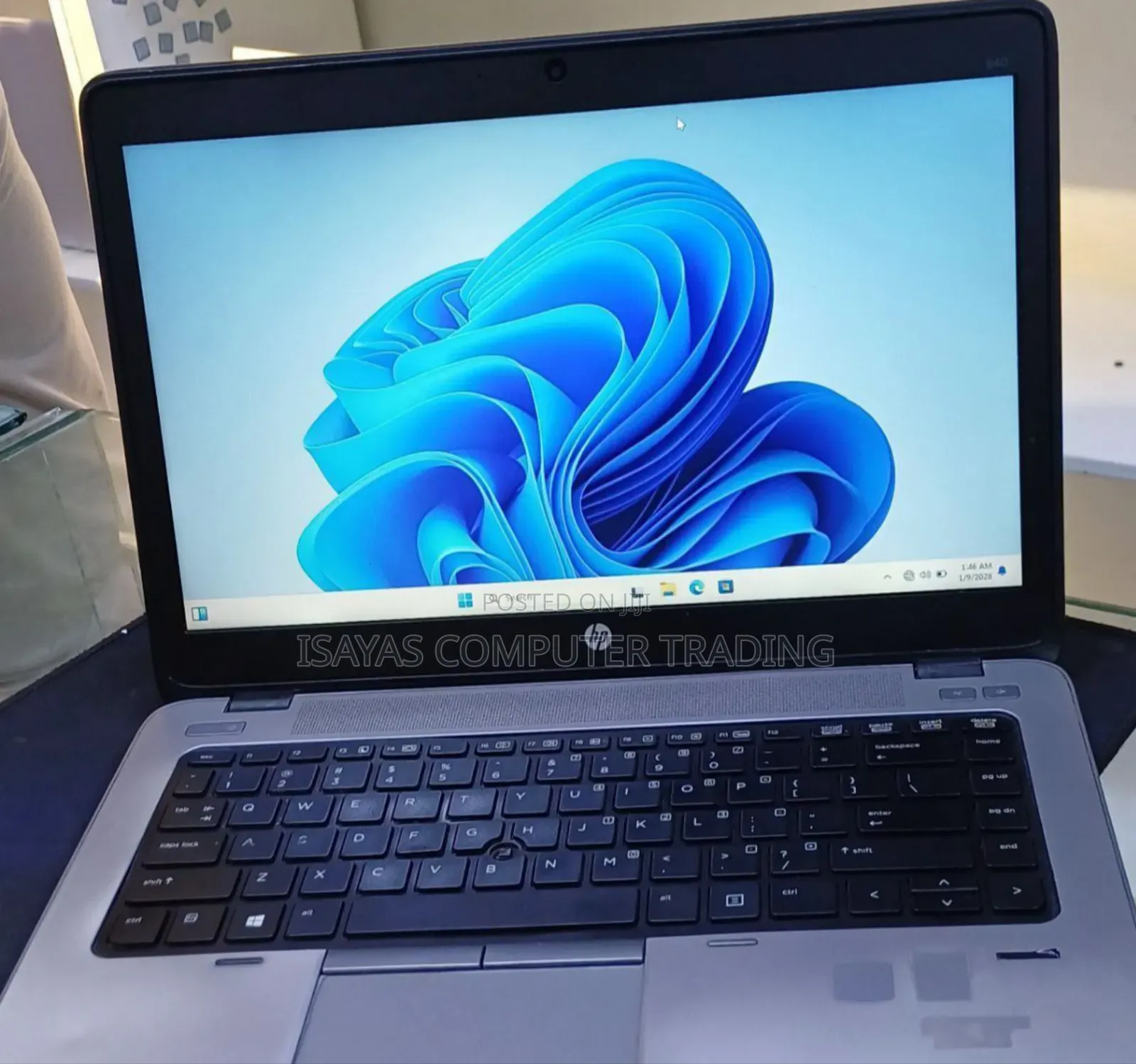 New Laptop HP EliteBook 840 G2 8GB Intel Core I5 SSD 700GB