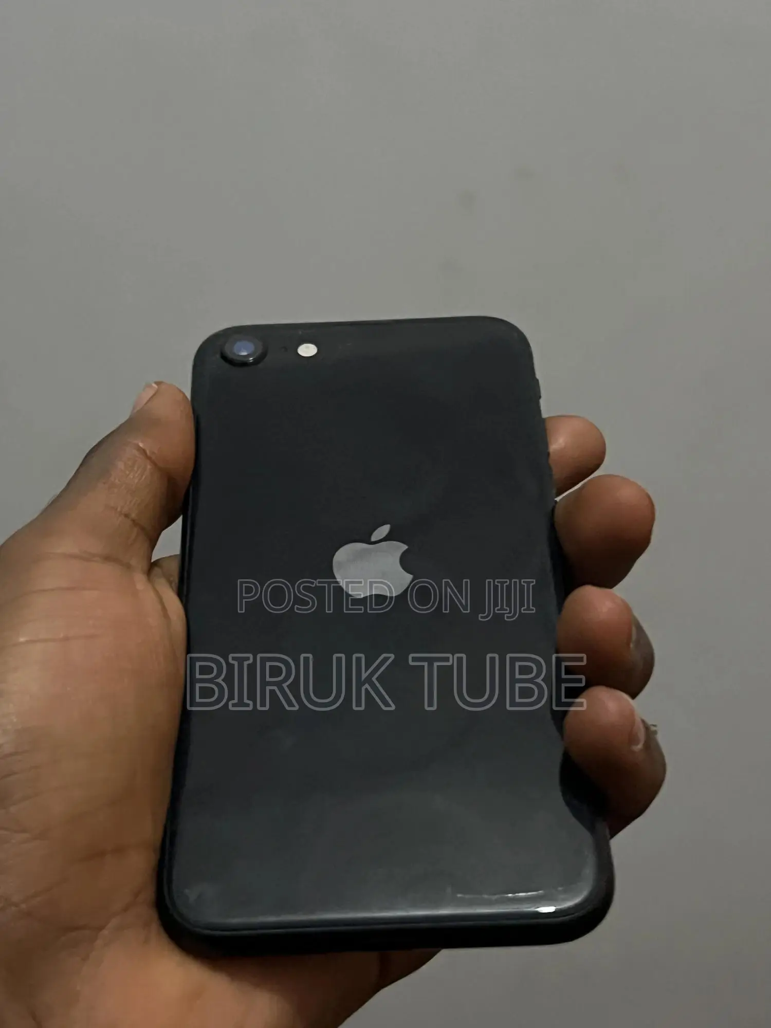 Apple iPhone SE 64 GB Black