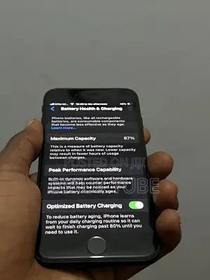 Apple iPhone SE 64 GB Black