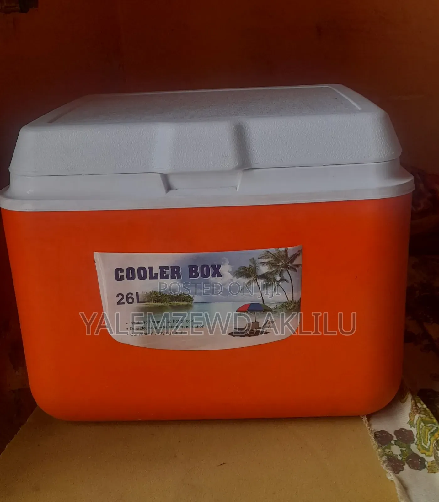 Ice Box or Cooler 26 13 5. Liter