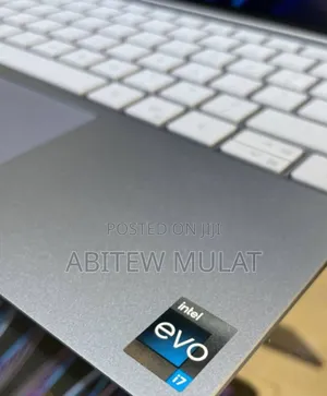 New Laptop Dell XPS 13 16GB Intel Core Ultra 5 SSD 512GB