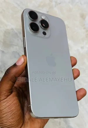 New Apple iPhone 15 Pro Max 512 GB Silver