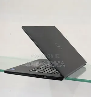 Laptop Dell Inspiron 7306 4GB Intel Celeron SSD 32GB