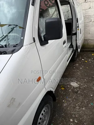 Photo - New Suzuki Eeco 2025 White