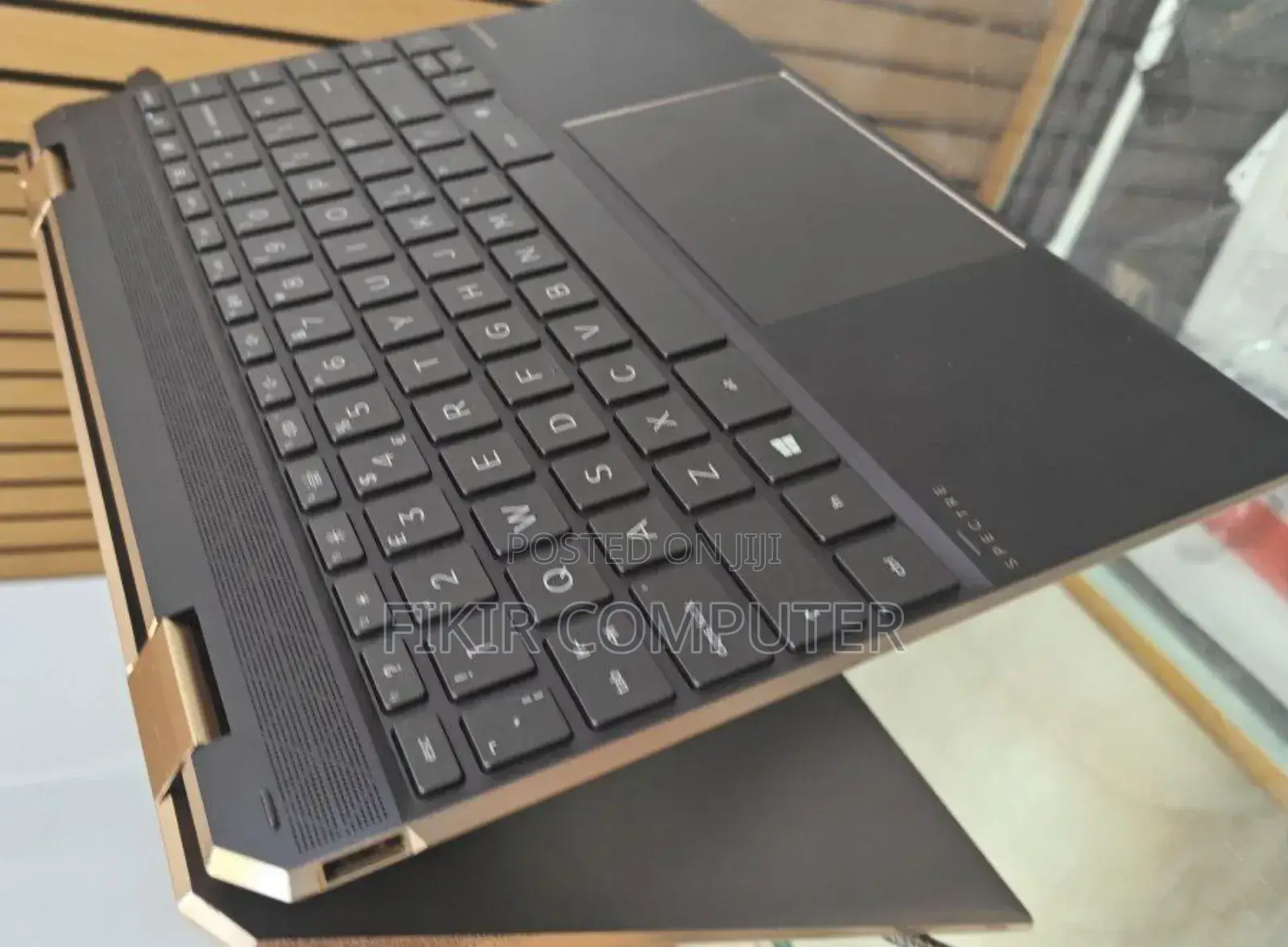 New Laptop HP Spectre 16GB Intel Core I7 SSD 1T