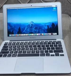 New Laptop Apple MacBook Air 2015 4GB Intel Core I5 SSD 128GB