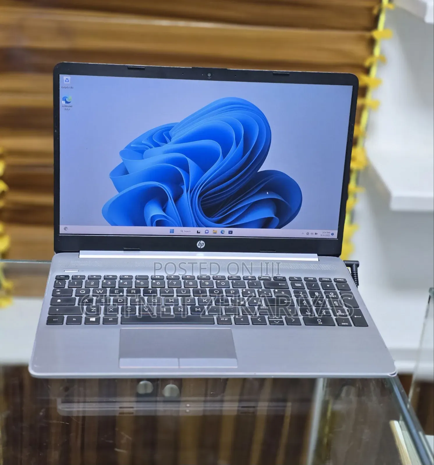 New Laptop HP Stream Notebook 8GB AMD Ryzen 5 SSD 512GB