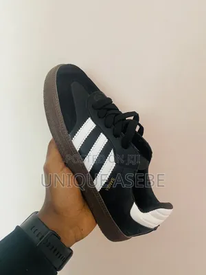 Adidas
Samba Adv Sneakers