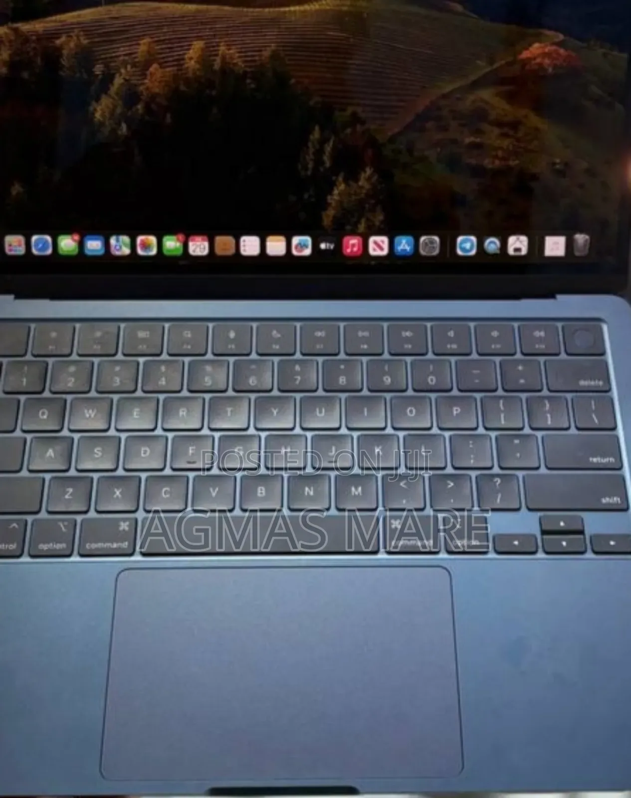 New Laptop Apple MacBook Air 2022 M2 8GB Apple M2 SSD 256GB