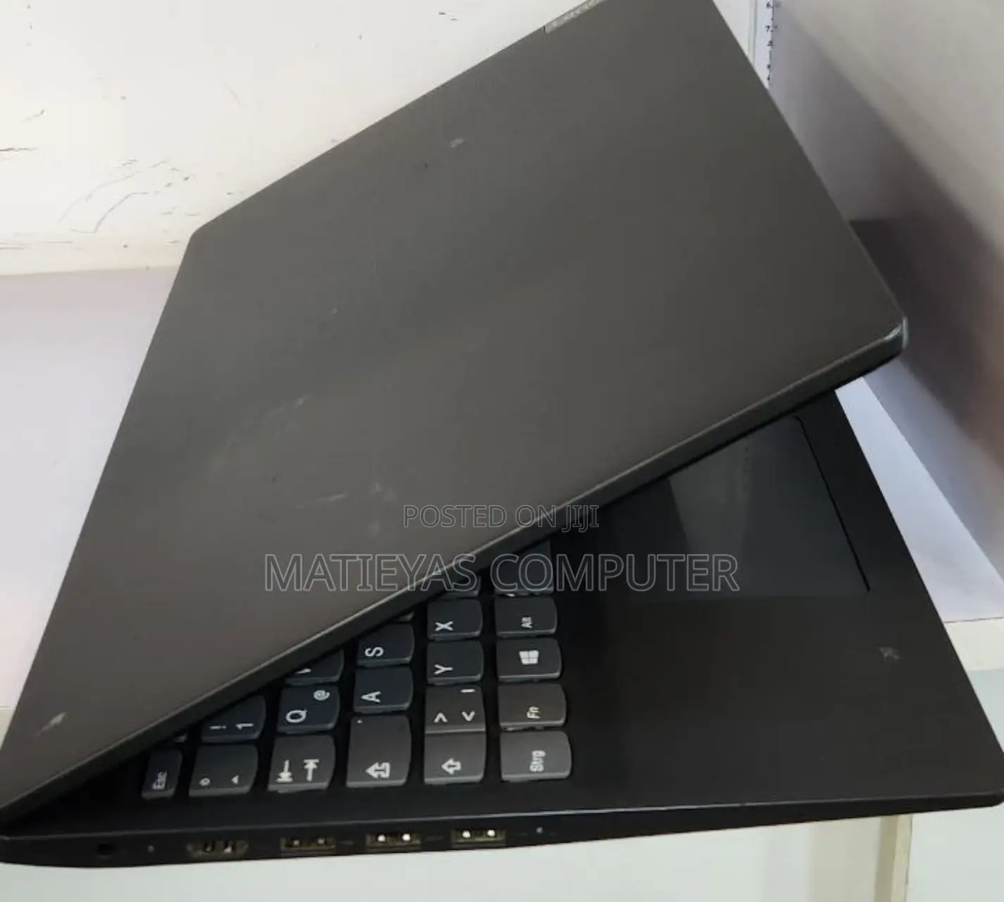 New Laptop Lenovo IdeaPad S145 8GB AMD Ryzen 5 SSD 512GB