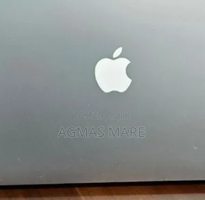 New Laptop Apple MacBook Air 2015 8GB Intel Core i5 SSD 256GB