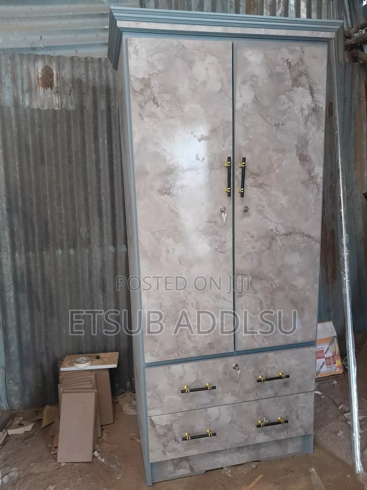 ቁምሳጥን 80.Cm