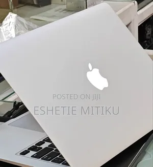 New Laptop Apple MacBook Air 2017 8GB Intel Core I5 SSD 256GB