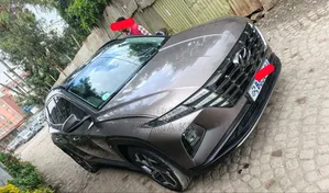 Hyundai Tucson 2021 Brown