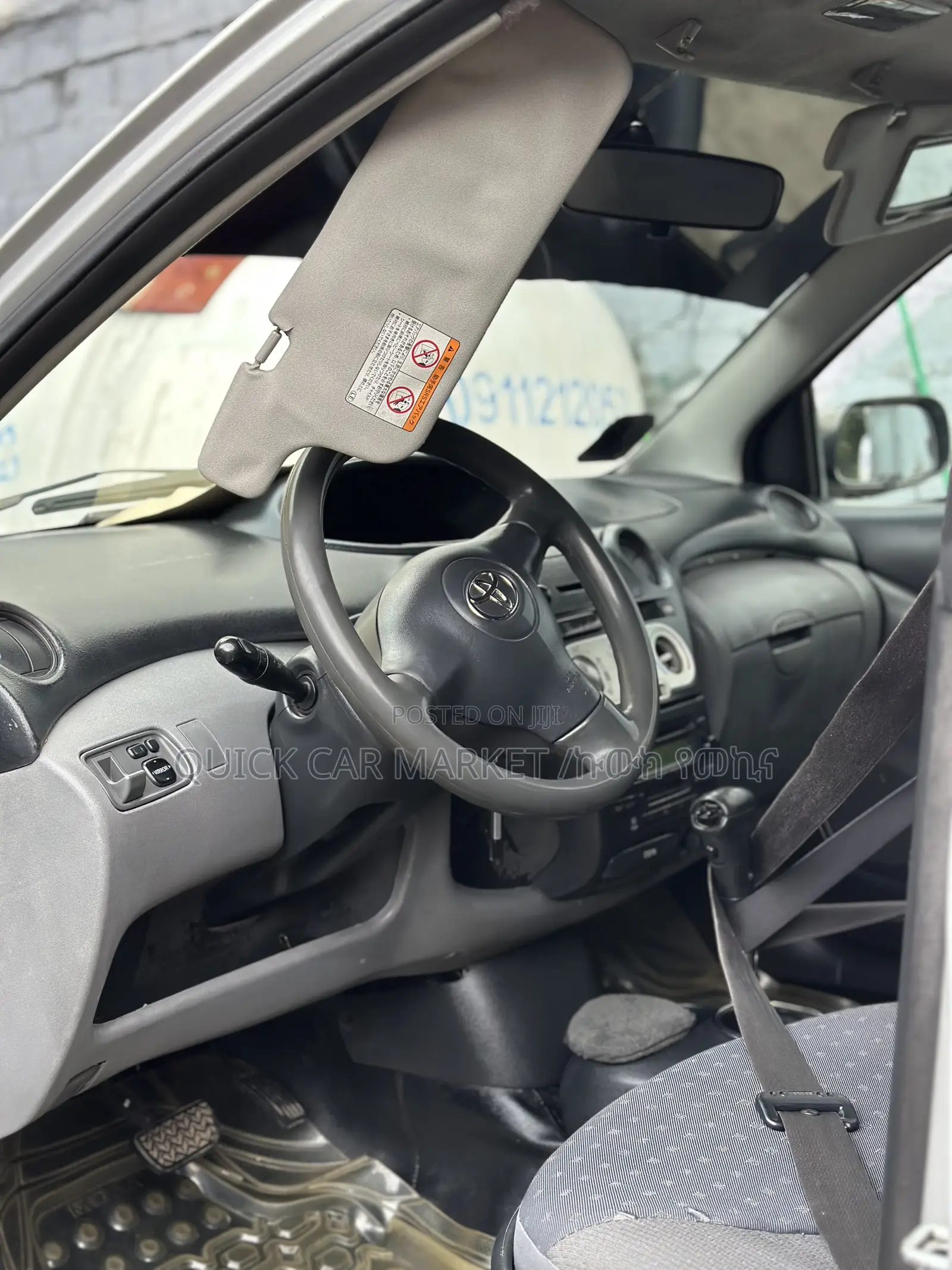 Toyota Vitz 1.0 FWD 3dr 2004 Silver