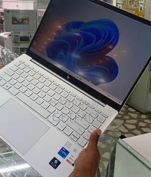 New Laptop HP Pavilion 15 16GB Intel Core I5 SSD 1T