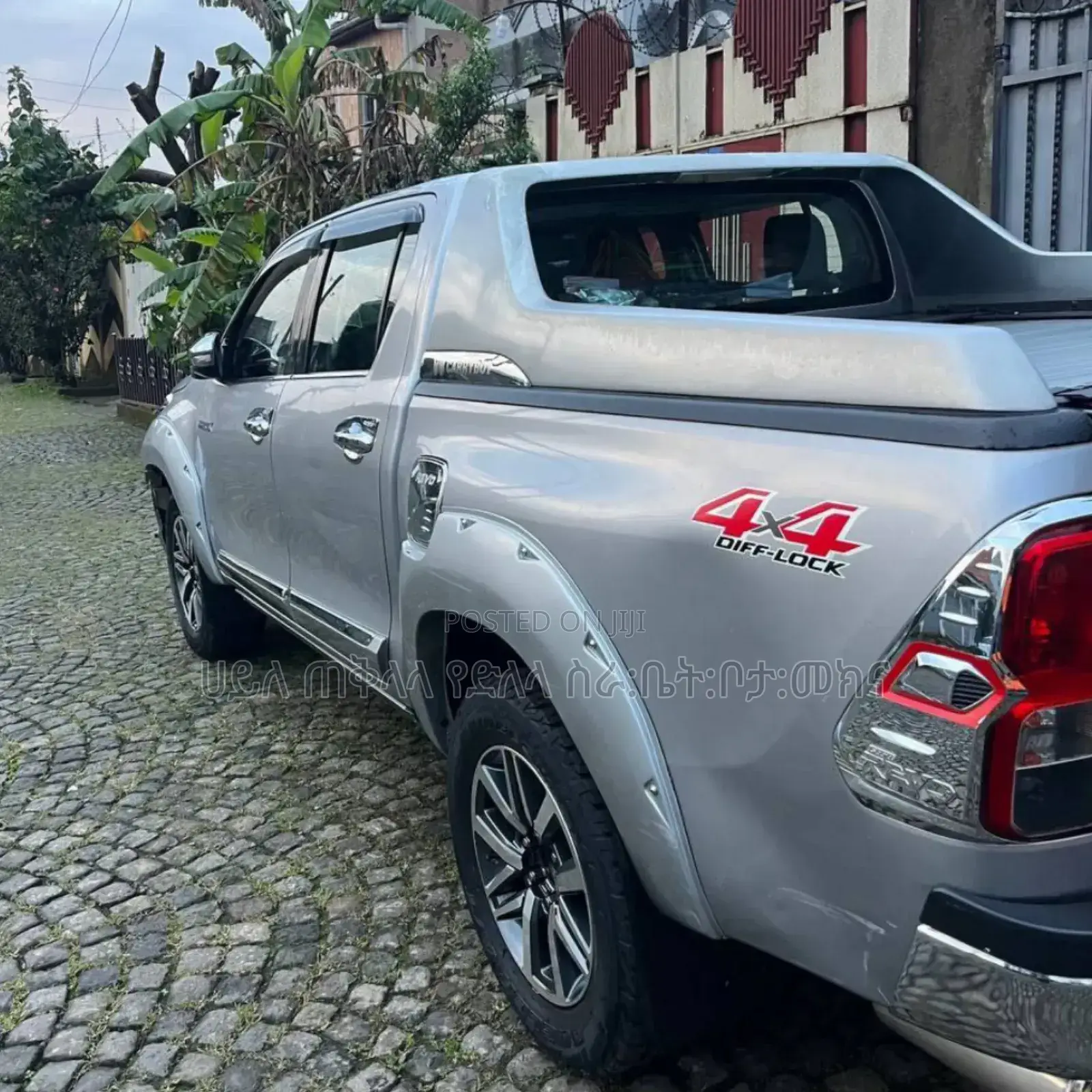 Toyota Hilux 2019 Silver