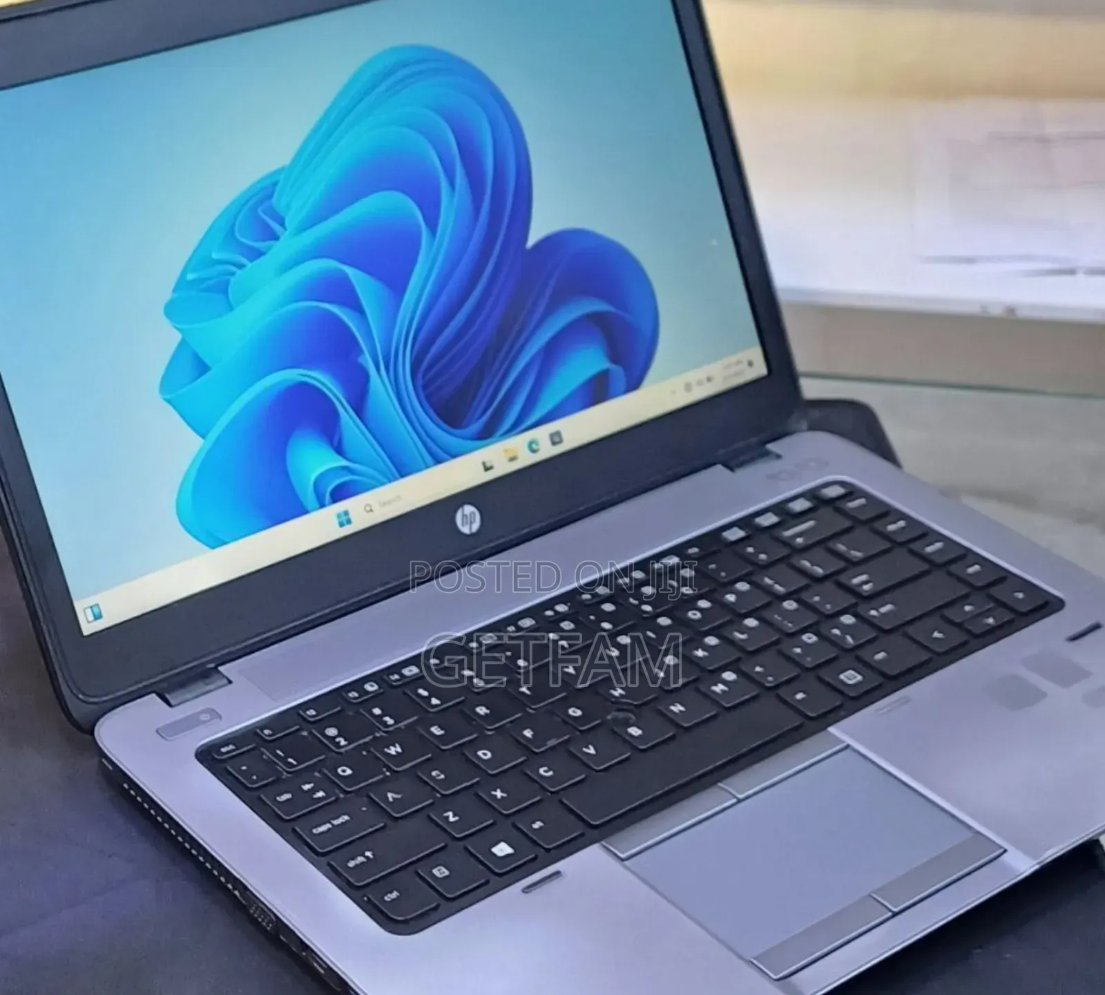 New Laptop HP EliteBook 840 G2 8GB Intel Core I5 HDD 700GB